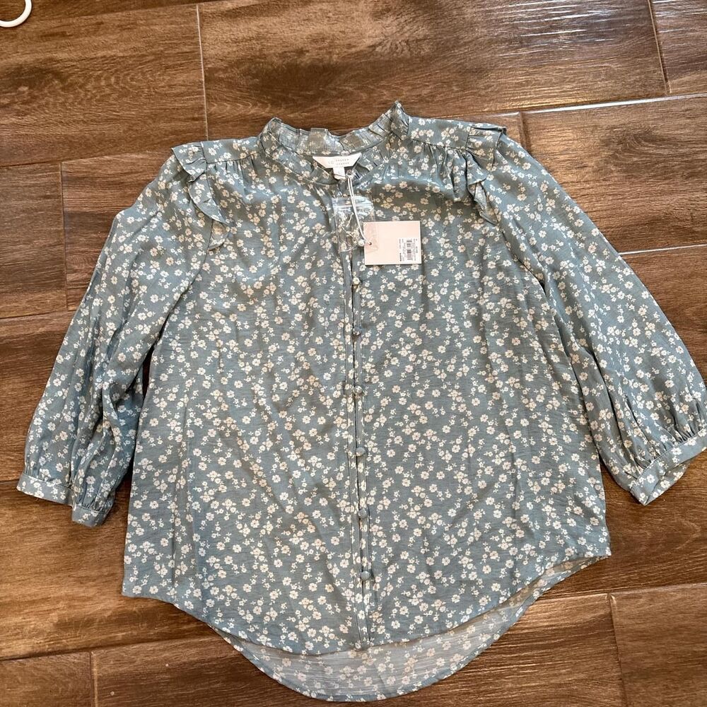 Lauren Conrad Women's Size L Blue & White Floral Blouse‎ Ruffles Feminine